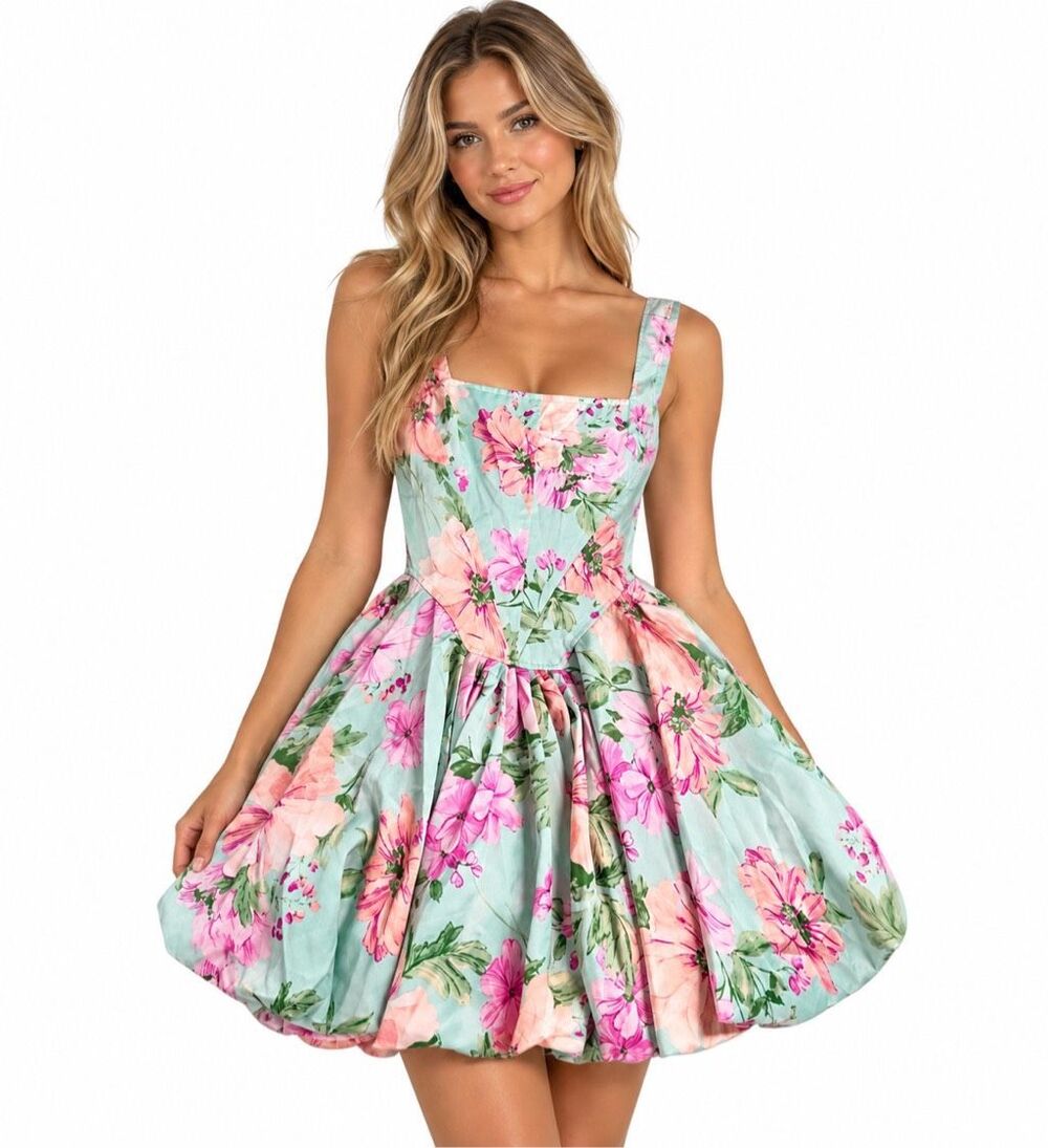 NWT Sky To Moon Floral Bubble Hem Fit & Flare Mini Dress Size Medium New